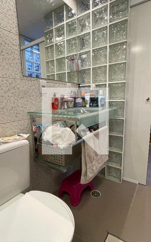 Casa para alugar com 170m², 5 quartos e 3 vagas Casa para alugar com 170m², 5 quartos e 3 vagasBanheiro Suíte 1