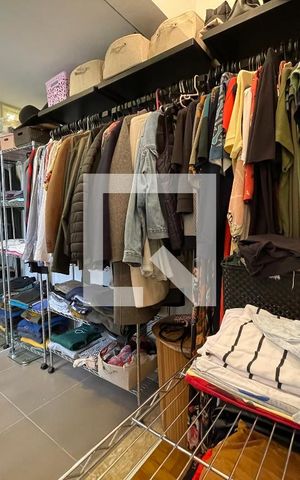 Casa para alugar com 170m², 5 quartos e 3 vagas Casa para alugar com 170m², 5 quartos e 3 vagasCloset Suite 1