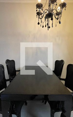 Casa para alugar com 170m², 5 quartos e 3 vagas Casa para alugar com 170m², 5 quartos e 3 vagasSala de Jantar