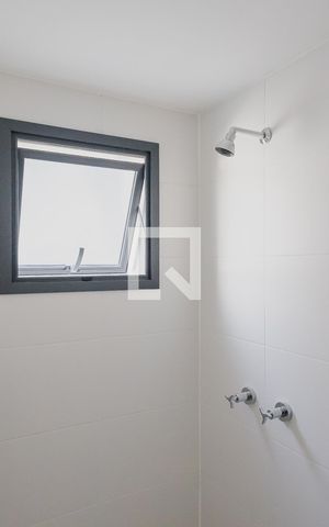 Apartamento à venda com 64m², 2 quartos e 1 vaga Apartamento à venda com 64m², 2 quartos e 1 vagaBanheiro da Suíte 2