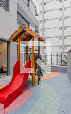 Apartamento à venda com 64m², 2 quartos e 1 vaga Apartamento à venda com 64m², 2 quartos e 1 vagaPlayground