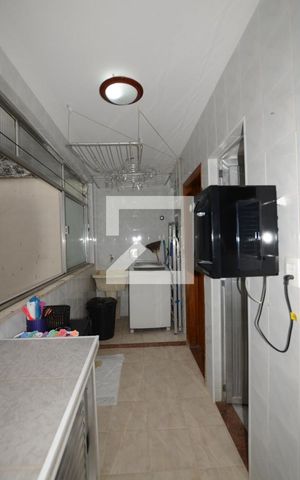 Apartamento para alugar com 80m², 3 quartos e 1 vagaÁrea de Serviço