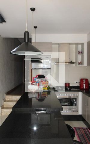 Casa para alugar com 300m², 2 quartos e 2 vagasSala/Cozinha