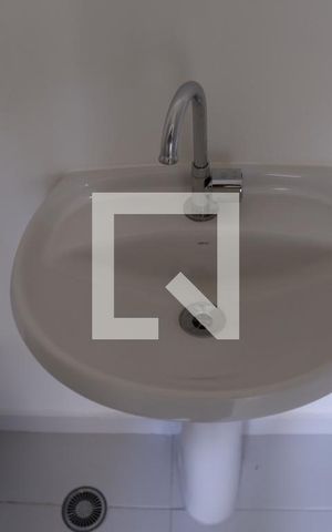Apartamento para alugar com 42m², 2 quartos e sem vagaBanheiro