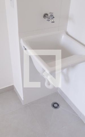 Apartamento para alugar com 42m², 2 quartos e sem vagaÁrea de Serviço