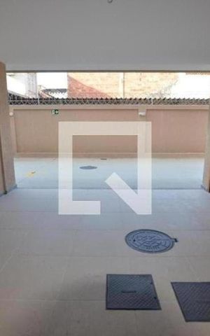 Apartamento à venda com 100m², 2 quartos e 1 vagaÁrea de Serviço