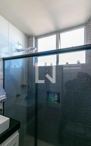 Apartamento à venda com 93m², 2 quartos e sem vagaBanheiro 