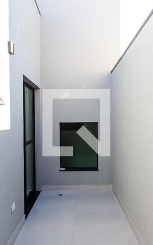 Casa à venda com 131m², 3 quartos e 2 vagas Casa à venda com 131m², 3 quartos e 2 vagasVista do Quarto 2