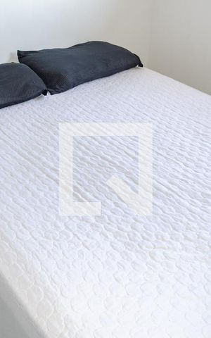 Apartamento para alugar com 69m², 2 quartos e 1 vaga Apartamento para alugar com 69m², 2 quartos e 1 vagaQuarto
