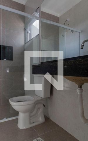 Casa à venda com 430m², 3 quartos e 4 vagas Casa à venda com 430m², 3 quartos e 4 vagasBanheiro Suíte 2