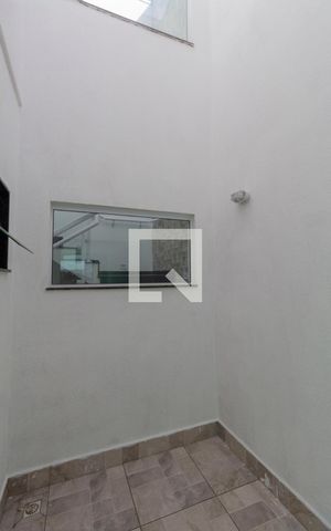 Casa à venda com 430m², 3 quartos e 4 vagas Casa à venda com 430m², 3 quartos e 4 vagasJardim de Inverno