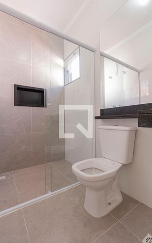 Casa à venda com 430m², 3 quartos e 4 vagas Casa à venda com 430m², 3 quartos e 4 vagasBanheiro Suíte 1