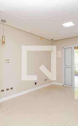 Casa à venda com 216m², 4 quartos e 2 vagas Casa à venda com 216m², 4 quartos e 2 vagasSuíte