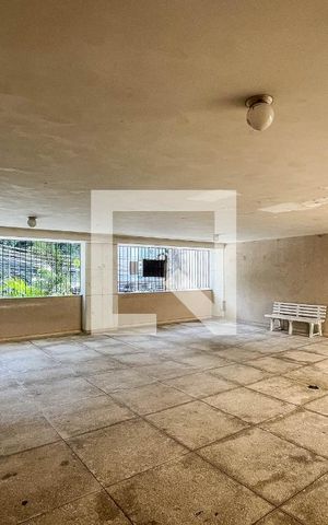 Apartamento à venda com 92m², 2 quartos e 1 vagaÁrea comum