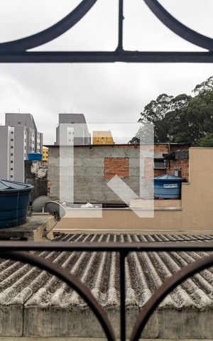 Casa à venda com 100m², 3 quartos e 1 vaga Casa à venda com 100m², 3 quartos e 1 vagaVista do Quarto 2