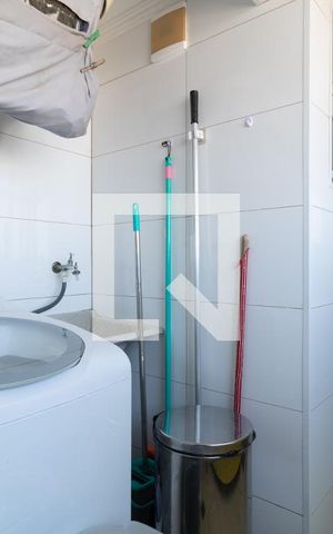 Apartamento à venda com 74m², 3 quartos e 1 vagaÁrea de Serviço