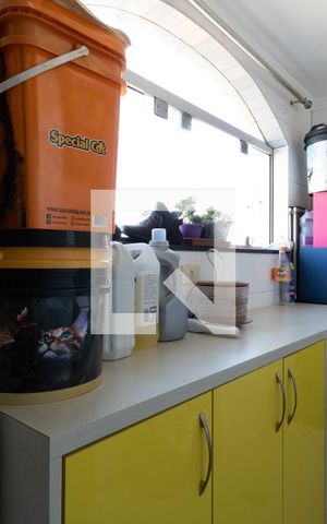 Apartamento à venda com 74m², 3 quartos e 1 vagaÁrea de Serviço