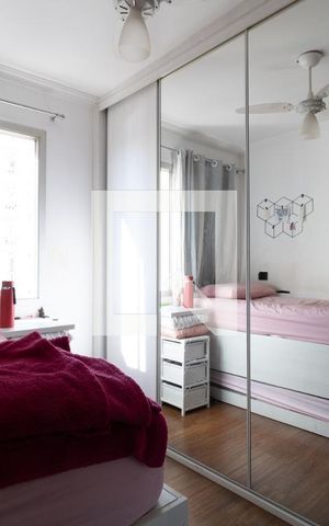 Apartamento à venda com 74m², 3 quartos e 1 vagaQuarto 2
