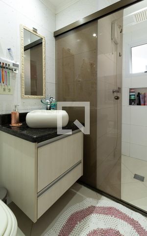 Apartamento à venda com 74m², 3 quartos e 1 vagaBanheiro Suite