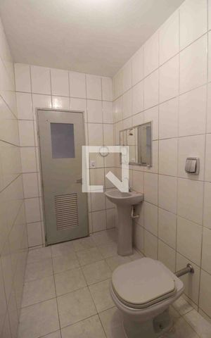Casa para alugar com 72m², 2 quartos e 1 vagaBanheiro