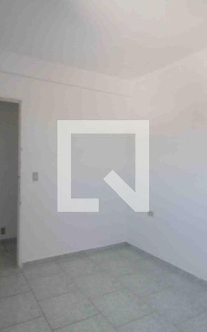 Casa para alugar com 82m², 3 quartos e 1 vagaQuarto