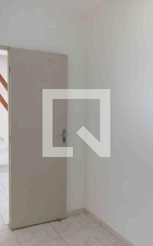 Casa para alugar com 82m², 3 quartos e 1 vagaSuíte 1