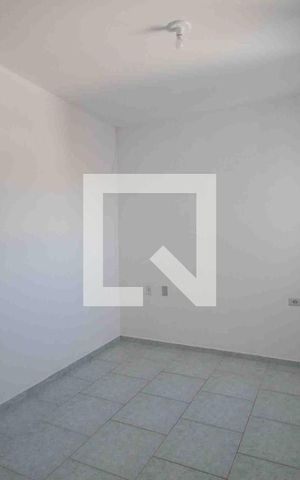 Casa para alugar com 82m², 3 quartos e 1 vagaQuarto