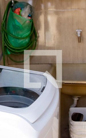 Casa à venda com 160m², 2 quartos e 1 vaga Casa à venda com 160m², 2 quartos e 1 vagaLavanderia
