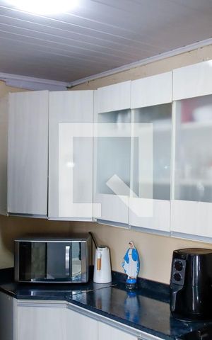 Casa à venda com 160m², 2 quartos e 1 vaga Casa à venda com 160m², 2 quartos e 1 vagaCozinha