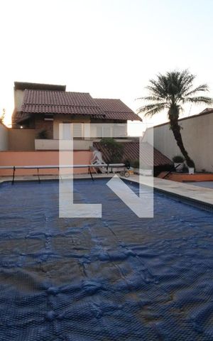Casa à venda com 400m², 4 quartos e 4 vagasárea de lazer - piscina e churrasqueira