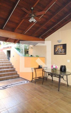 Casa à venda com 400m², 4 quartos e 4 vagasárea de lazer