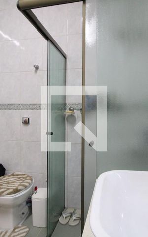 Casa à venda com 400m², 4 quartos e 4 vagasBanheiro da Suíte