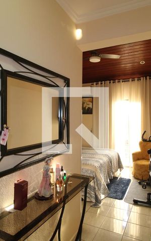 Casa à venda com 400m², 4 quartos e 4 vagasQuarto Suíte