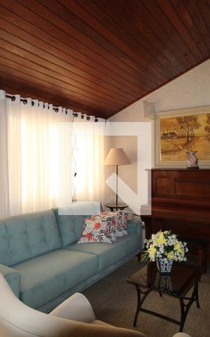 Casa à venda com 400m², 4 quartos e 4 vagasSala 1
