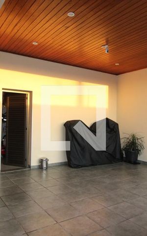 Casa à venda com 400m², 4 quartos e 4 vagasGaragem