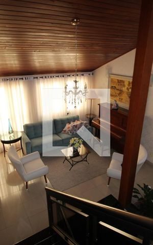 Casa à venda com 400m², 4 quartos e 4 vagasSala 1