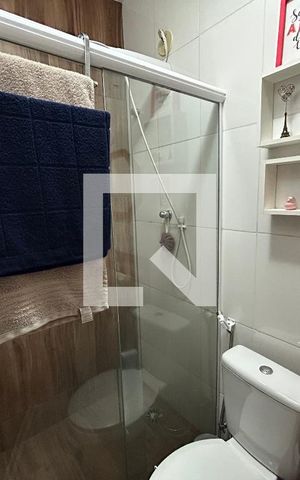 Casa de condomínio à venda com 68m², 2 quartos e 1 vagaBanheiro