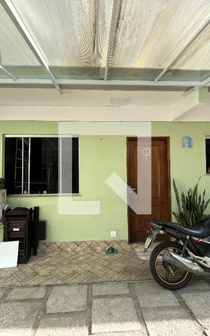 Casa de condomínio à venda com 68m², 2 quartos e 1 vagaFachada