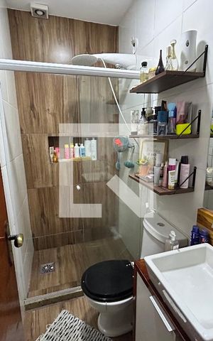 Casa de condomínio à venda com 68m², 2 quartos e 1 vagaBanheiro da Suíte