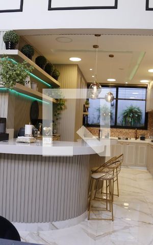 Casa de condomínio à venda com 350m², 3 quartos e 4 vagasCozinha