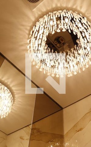 Casa de condomínio à venda com 350m², 3 quartos e 4 vagasLavabo
