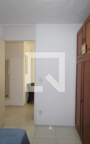 Apartamento à venda com 77m², 2 quartos e 1 vagaQuarto 2
