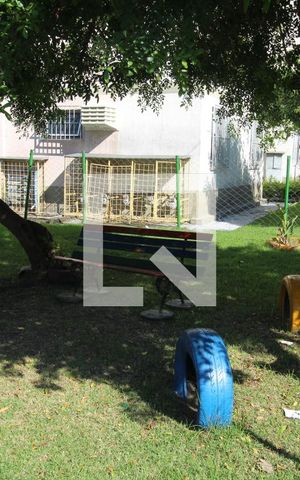 Apartamento à venda com 77m², 2 quartos e 1 vagaÁrea comum