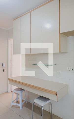 Apartamento para alugar com 104m², 3 quartos e 2 vagas Apartamento para alugar com 104m², 3 quartos e 2 vagasCozinha