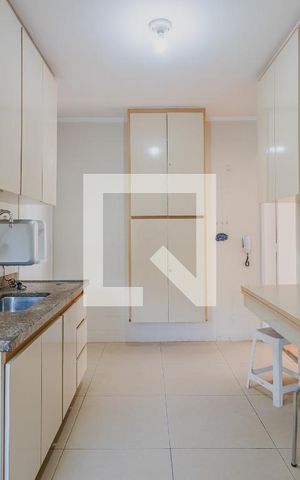 Apartamento para alugar com 104m², 3 quartos e 2 vagas Apartamento para alugar com 104m², 3 quartos e 2 vagasCozinha