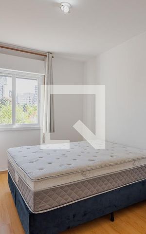 Apartamento para alugar com 104m², 3 quartos e 2 vagas Apartamento para alugar com 104m², 3 quartos e 2 vagasSuíte