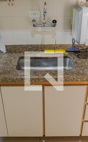 Apartamento para alugar com 104m², 3 quartos e 2 vagas Apartamento para alugar com 104m², 3 quartos e 2 vagasCozinha