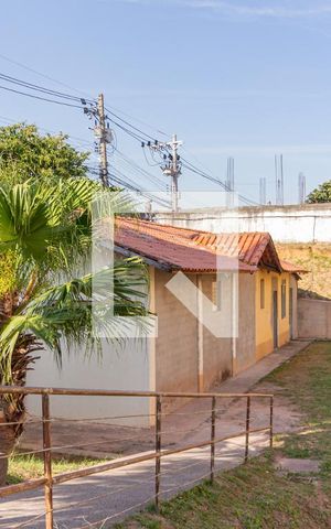 Apartamento para alugar com 65m², 2 quartos e 2 vagasÁrea comum - Salão de festas