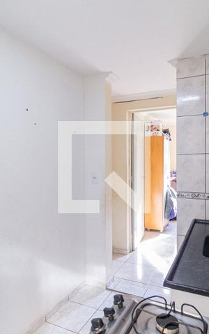 Apartamento para alugar com 65m², 2 quartos e 2 vagasCozinha e área de serviço