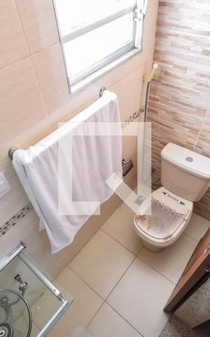Apartamento à venda com 78m², 3 quartos e 1 vaga Apartamento à venda com 78m², 3 quartos e 1 vagaBanheiro Social
